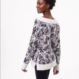LOFT Floral Sweater Painterly Oversize Pullover Ann Taylor Cream Pixel Knit S